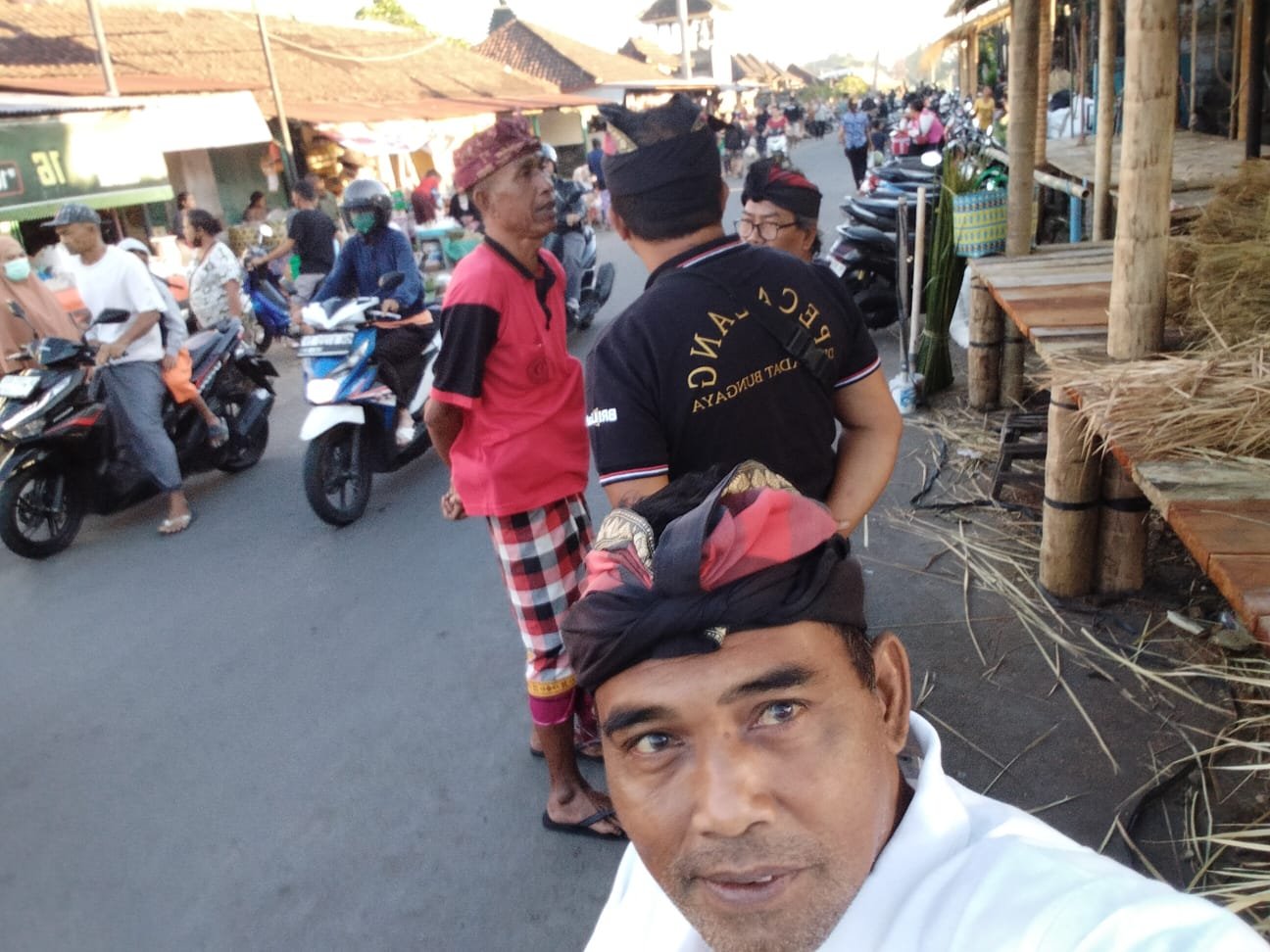 Pecalang Desa Adat Bungaya, Membantu pengamanan persiapan Usaba Sri